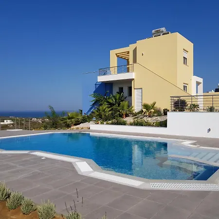 Neptun With Private Pool
